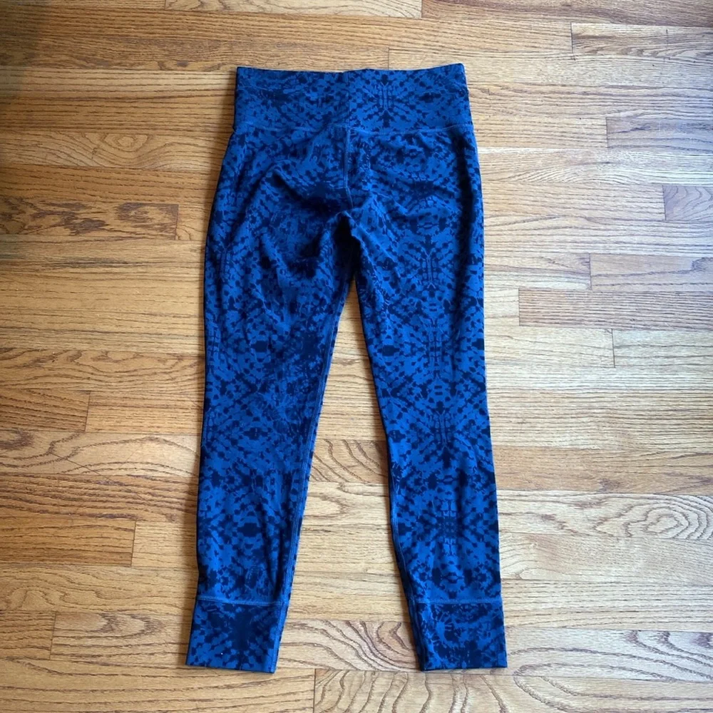 Vuori Daily Joggers Size Medium - Picture 9 of 9